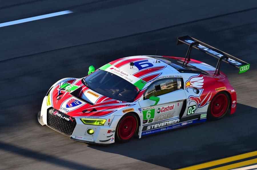  Audi R8 LMS 2015 года  (фото 13 из 49)